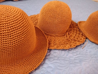 Nón rộng vành handmade