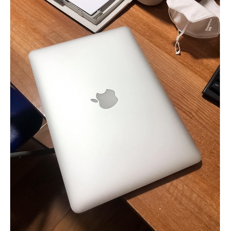 [ Đẳng Cấp ] Macbook Retina Pro ME865 2013 , Core i5 5th/ Ram 8Gb/ SSD 128Gb/ Màn 2k cực đẹp.