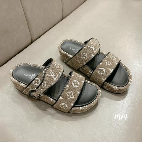 Dép Lê LV Quai Ngang Chất Nhung Cực Êm Bản Mới Về 2 Màu Siêu Xinh Hàng Chuẩn Loại 1 Fullbox Bill