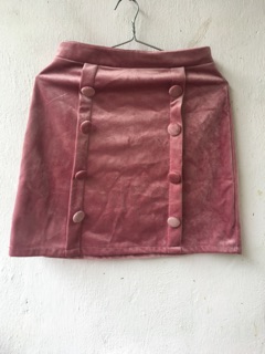 Sét áo chân váy hồng (quảng châu cao cấp)