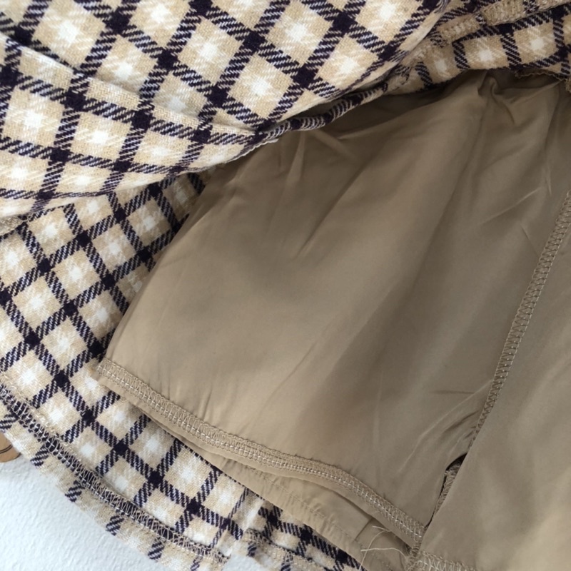 Chân váy dạ xoè cho bé gái