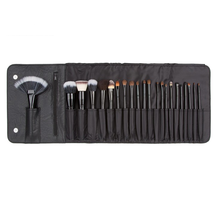 Coastal Scents 22 Piece Brush Set