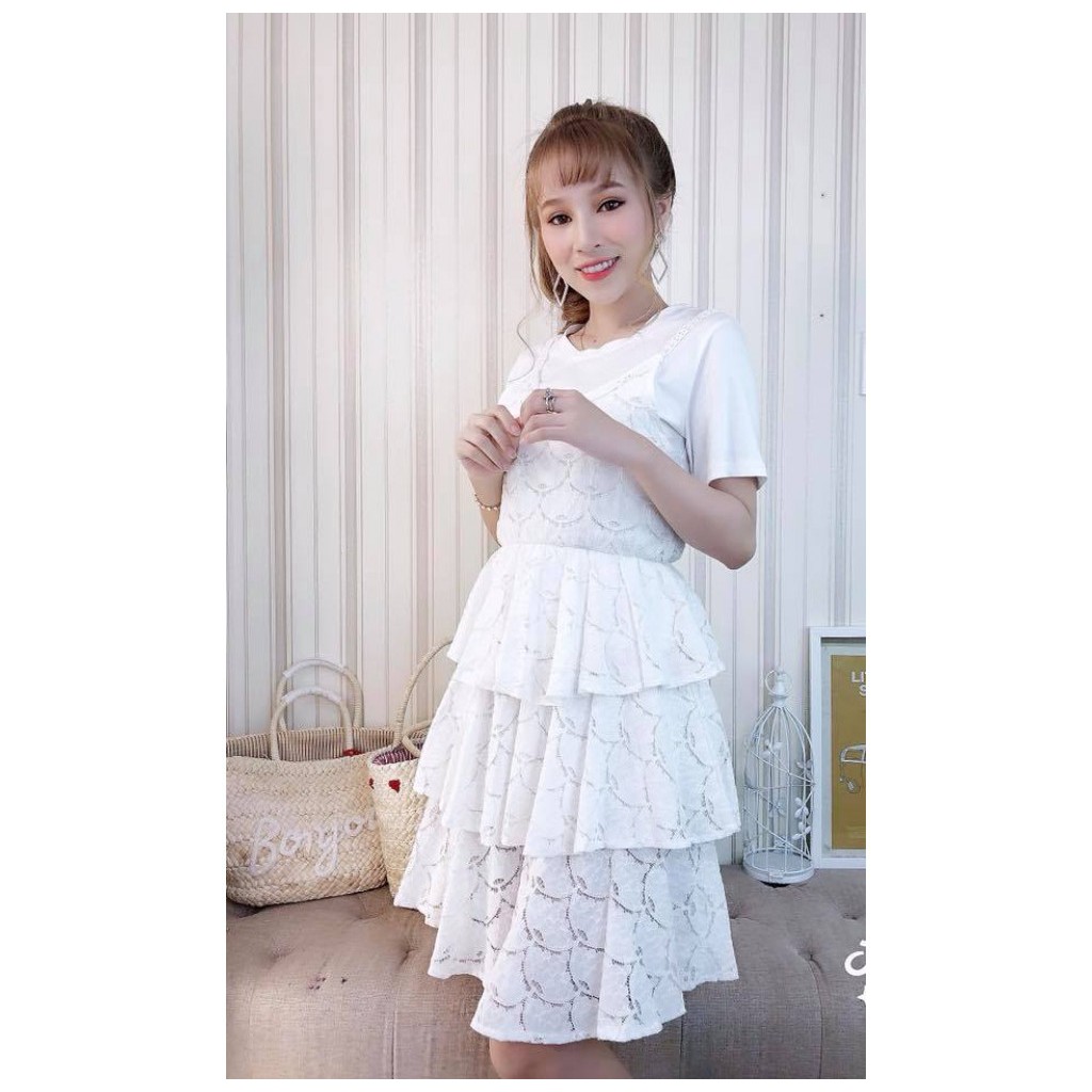 Set đầm yếm 2 dây ren hoa phối tầng kèm áo cotton trơn