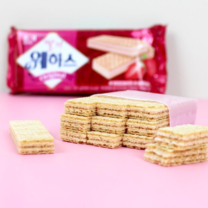 Bánh Xốp Kem Dâu HAITAI HÀN QUỐC 딸기웨하스 - HÀNG NHẬP KHẨU CHÍNH HÃNG