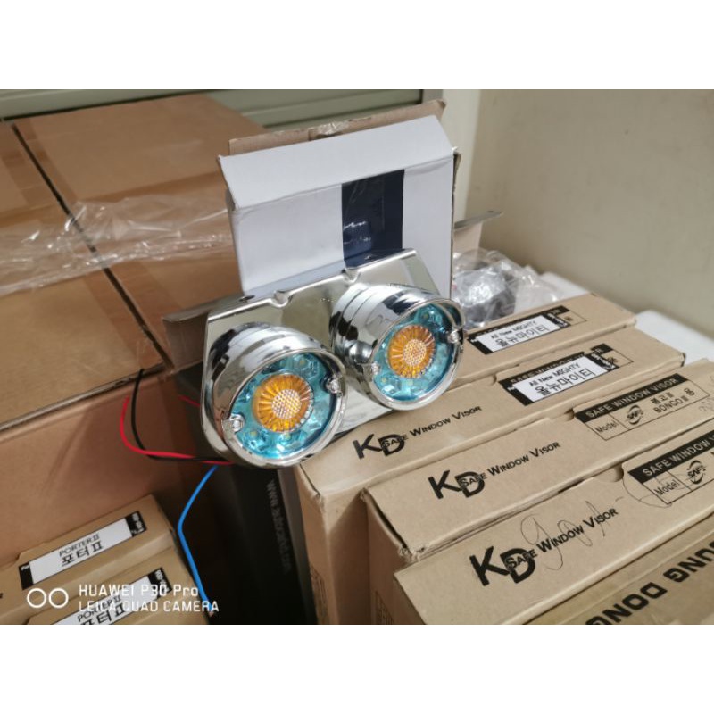 Đèn trang trí 12-24V Thùng xe, nóc cabin, gầm cản trước hoặc cản sau, đèn thái.