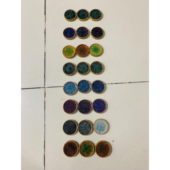 Đồ chơi siêu nhân Medal Ozu OOO vòng bằng kim loại