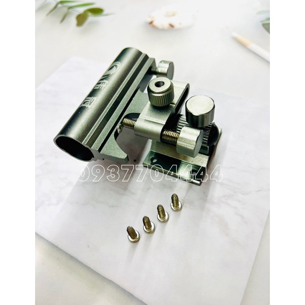 Pat gác cần tay trái