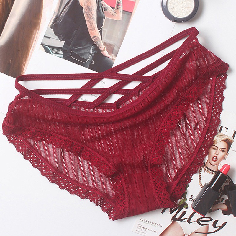Quần Lót Ren Hoa Lưng Thấp Thiết Kế Dây Đan Chéo Quyến Rũ