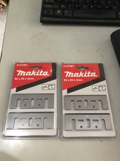 LƯỠI BÀO MAKITA D-07967