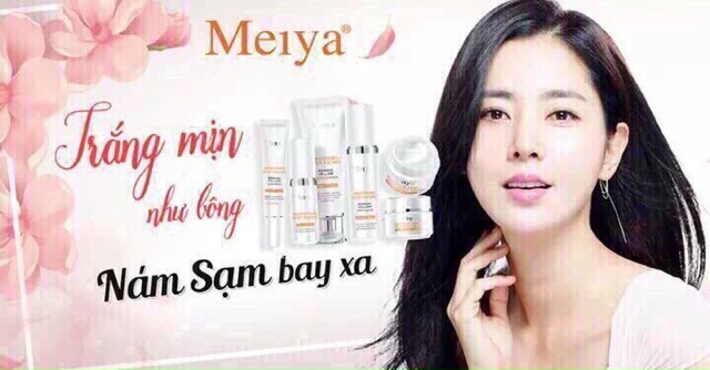 Nước hoa hồng Meiya Cam dạng Xịt khoáng, giúp cân bằng độ ẩm, dưỡng da mềm mại