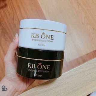 Bộ kem dưỡng trắng body kbone ngày và đêm