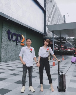 Sơ mi thêu hoa hồng đơn