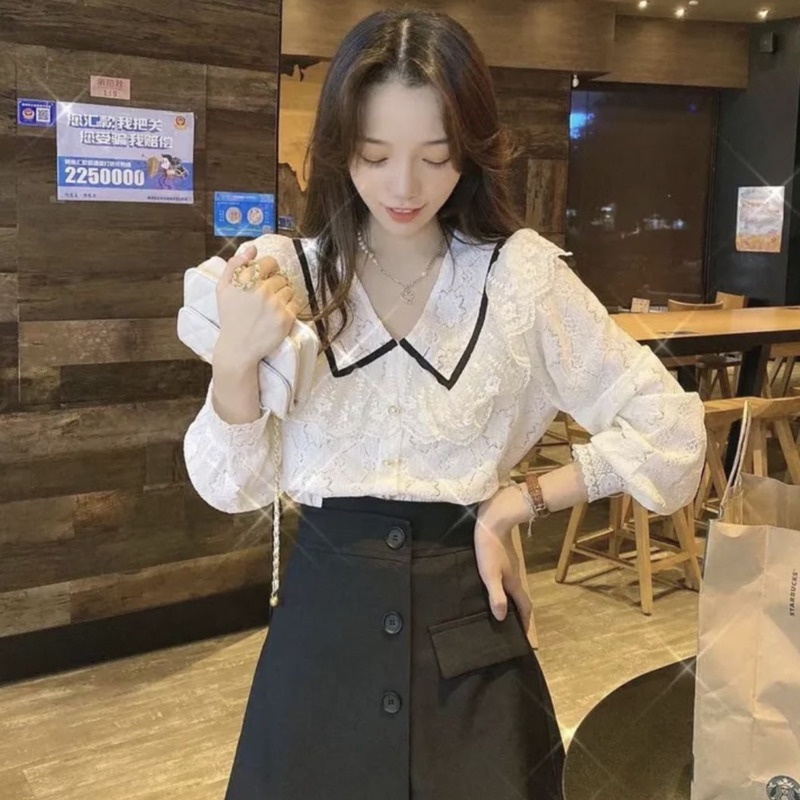 Áo sơ mi cổ búp bê phối ren xinh xắn thời trang