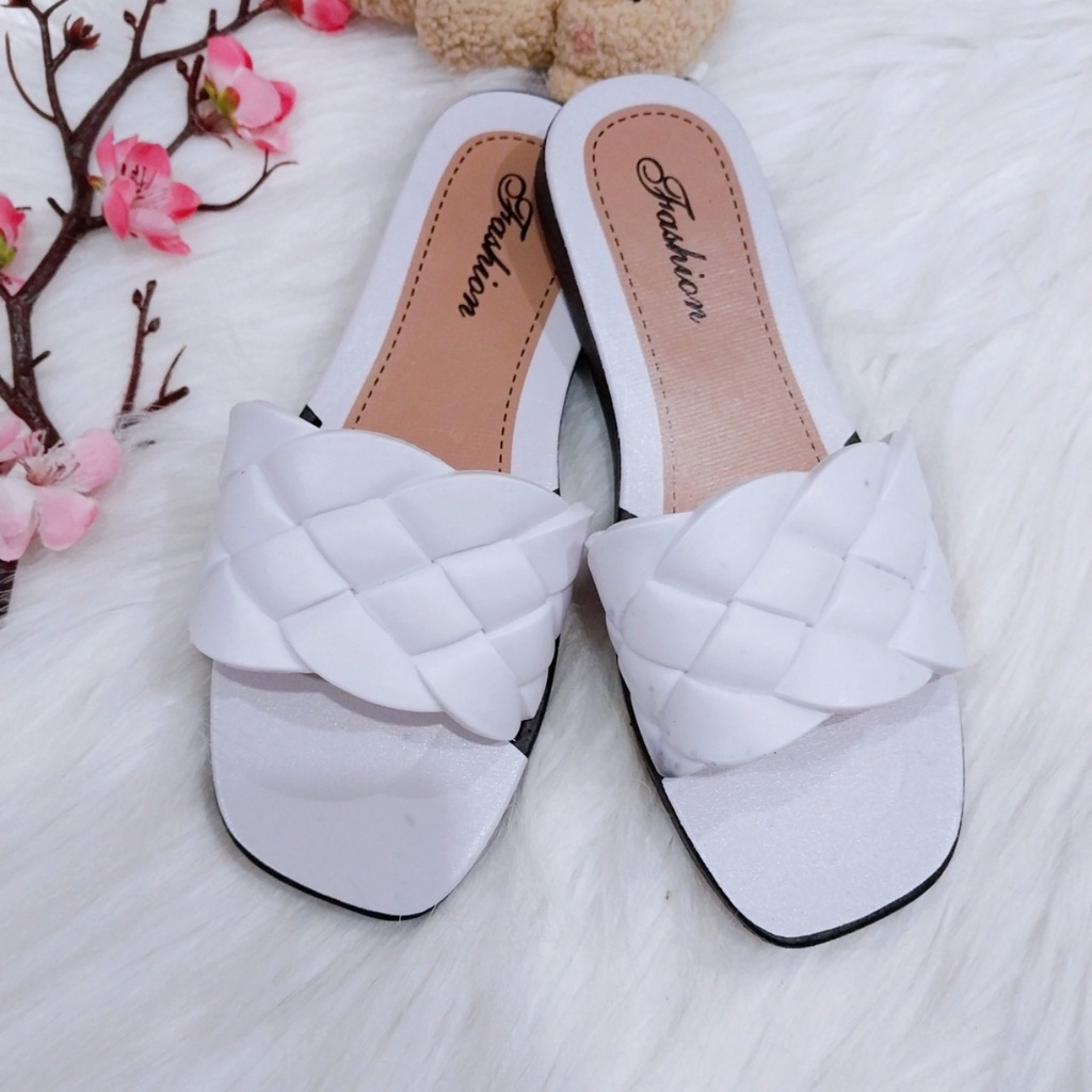 Hàng Lỗi Nhẹ Bị Trầy Xước- Hàng Xã Kho