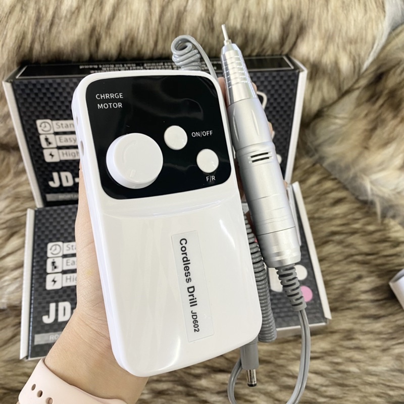 Máy mài móng cầm tay tích điện JD602 ( bảo hành 12 tháng )