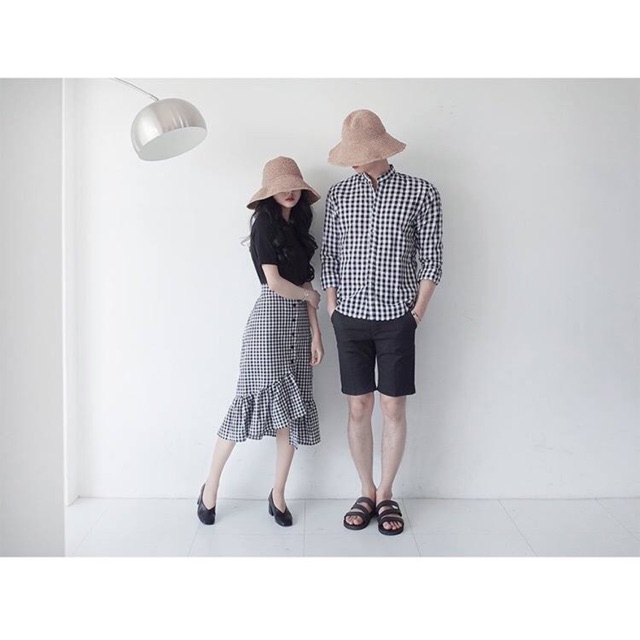 Chân váy caro cài lệch tà