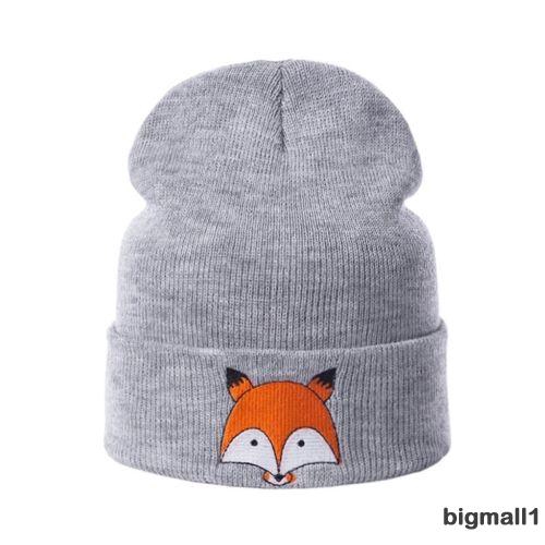 Mũ len beanie đính quả bông xinh xắn cho bé