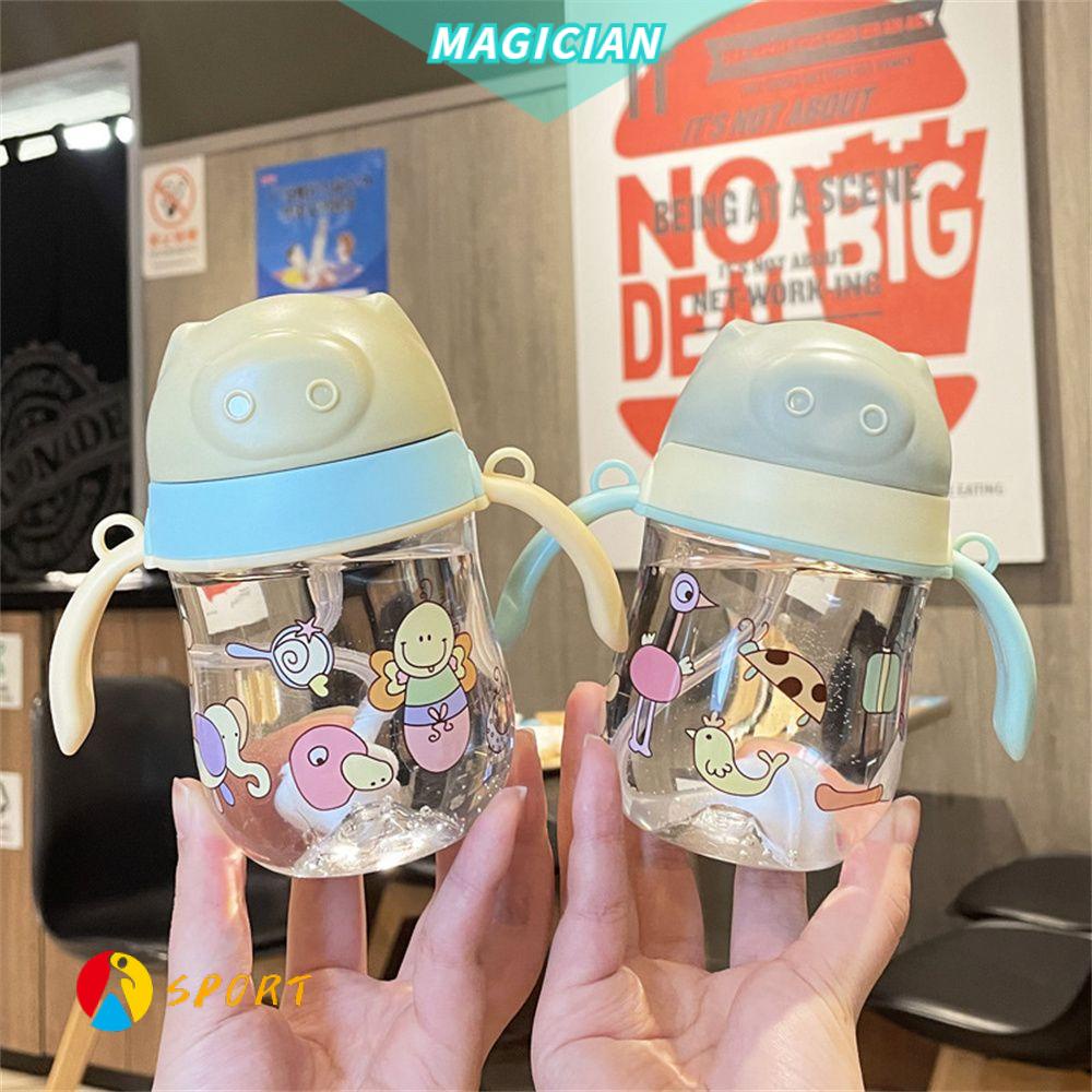 Bình uống nước 280ml có tay cầm và ống hút chống tràn họa tiết hoạt hình cho bé