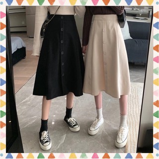 Chân váy xòe dáng dài có cúc, váy midi