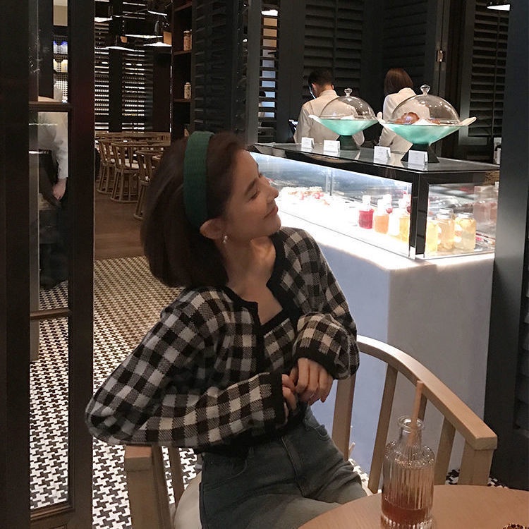 Set Áo Khoác Cardigan + Áo Hai Dây Dệt Kim Màu Sắc Tương Phản Thời Trang Cho Nữ | BigBuy360 - bigbuy360.vn