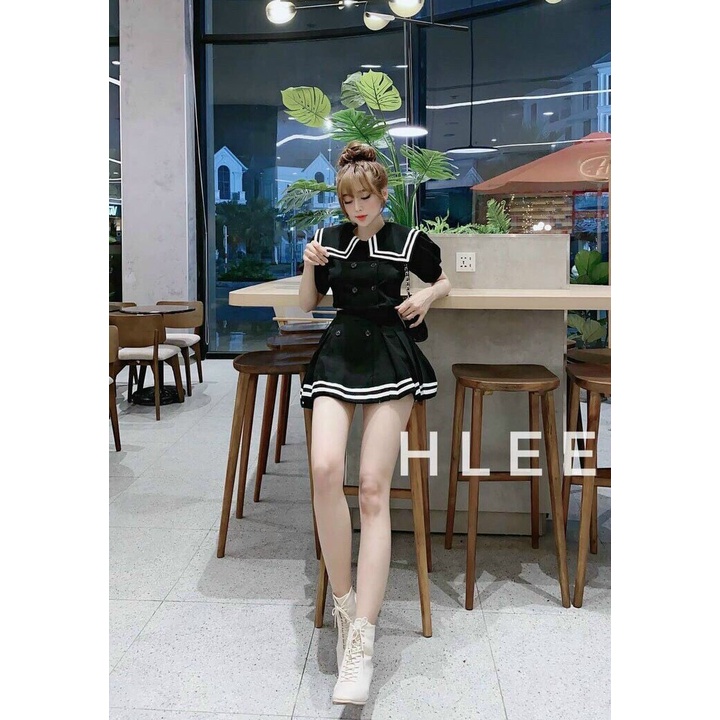 Sét váy tiểu thư dáng áo croptop cổ thời trang phối viền kẻ đen mix với chân váy xòe xếp li siêu xinh 2 màu đen và trắng