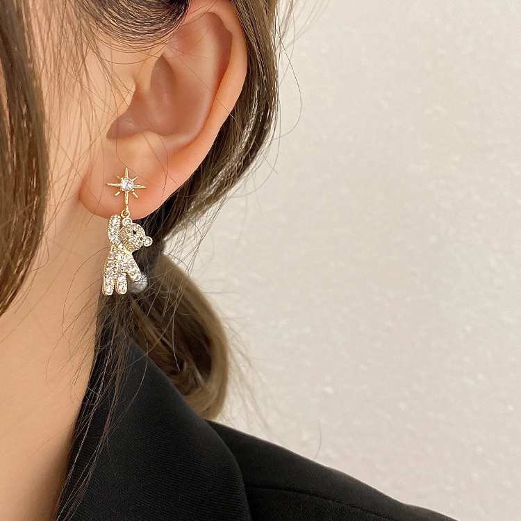 Bông Tai Hình Ngôi Sao / Gấu Đính Đá Lấp Lánh Kiểu Hàn Quốc Dễ Thương Cho Nữ