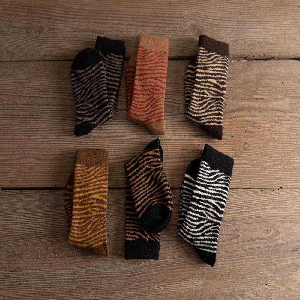 Qqmall Vớ Kẻ Sọc Màu Trơn Thiết Kế Độc Đáo Phong Cách Hàn Quốc Cổ Điển Thời Trang Cho Nữ