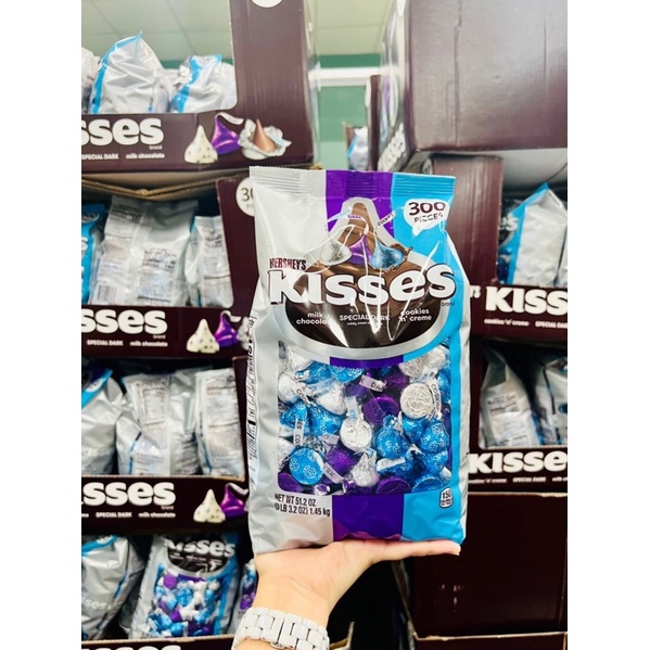 Socola Kisses mix 3 vị - 1.45kg (300 pieces) của Mỹ