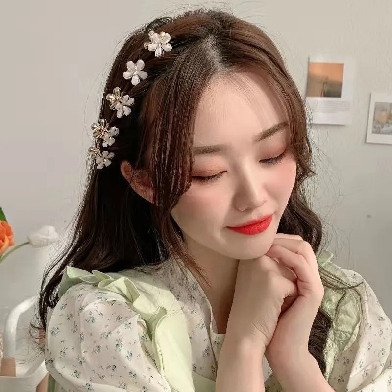 Kẹp Tóc Hình Bông Hoa Đính Đá Pha Lê Màu Sắc Phong Cách Hàn Quốc Dành Cho Nữ