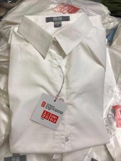 Sơ mi trắng cổ đức
