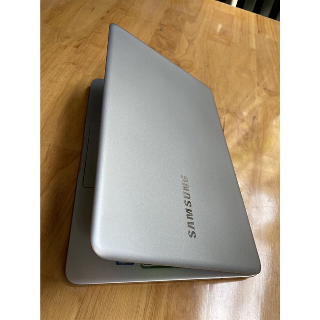 Laptop Samsung NP900X3T | WebRaoVat - webraovat.net.vn