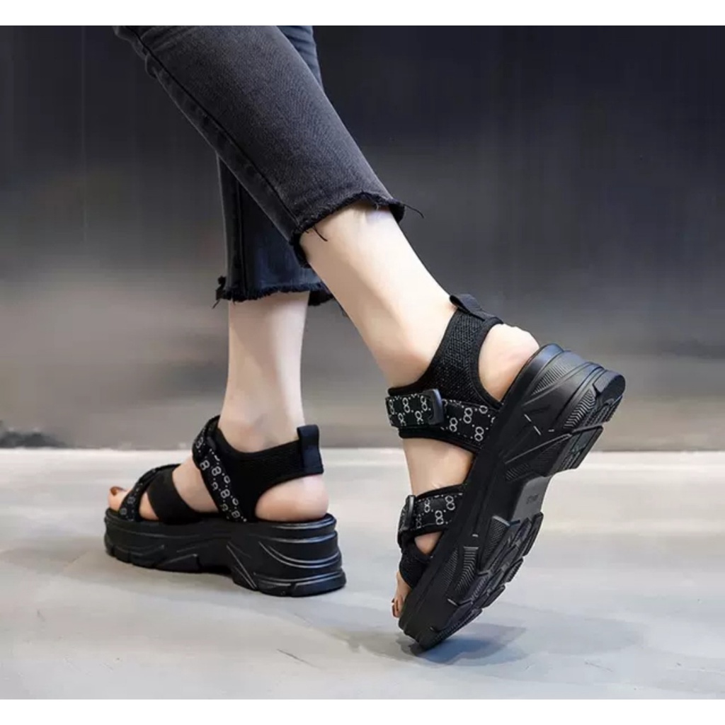 Dép quai hậu Sandal đế bánh mi quai dán SUDI SHOES SD071-D dành cho học sinh,người lớn đủ size đi học đi chơi du lịch