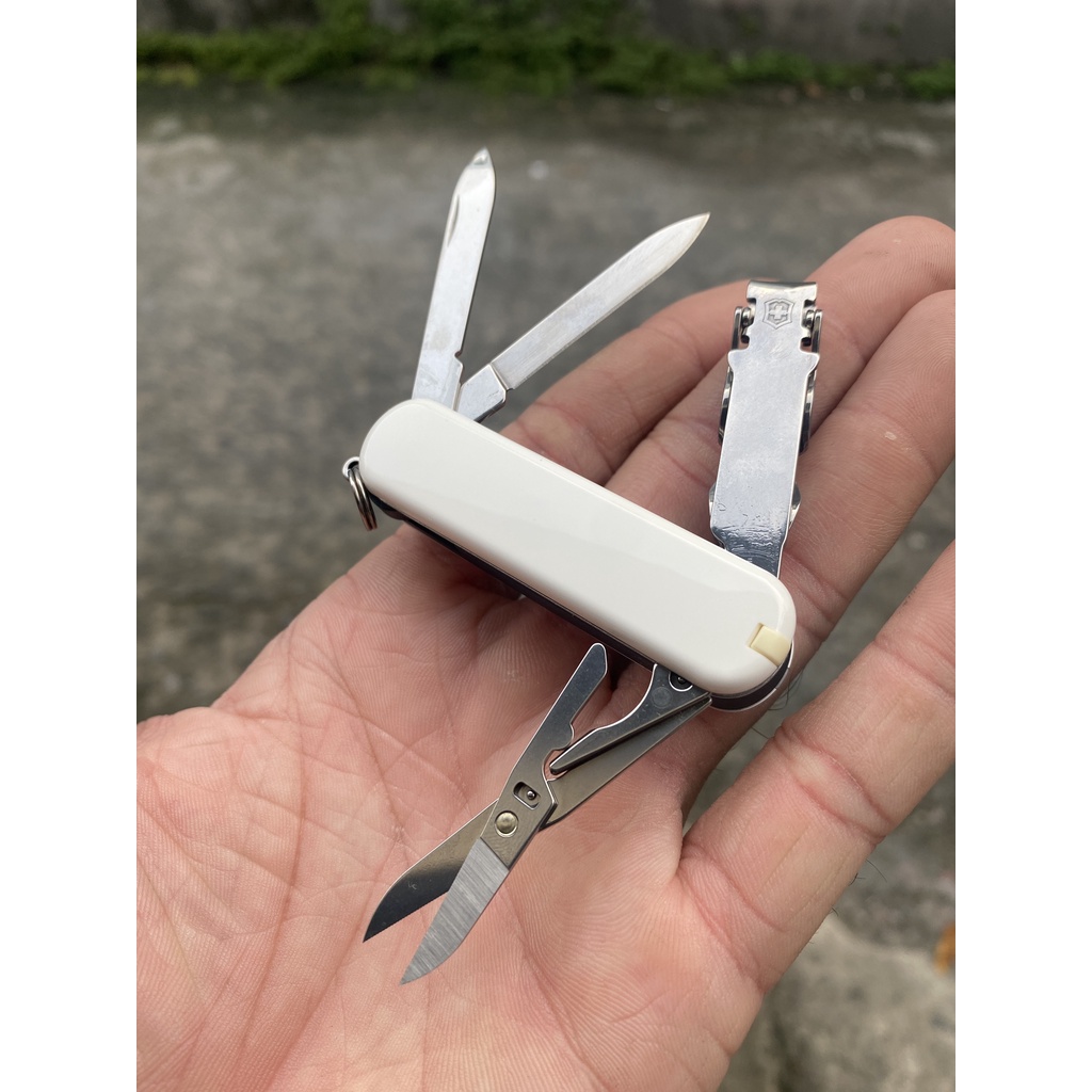 Bấm móng tay đa năng Victorinox Nail 580 White - 0.6463.7