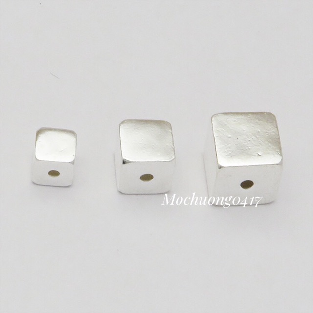 Charm vuông khối - MH158