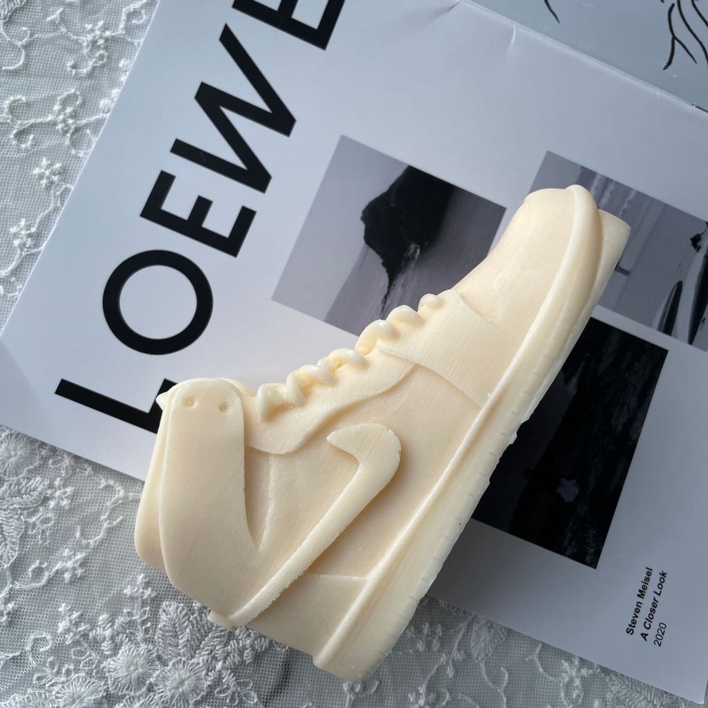 Khuôn Silicon Hình Giày Nike Cỡ Lớn Dùng Trang Trí