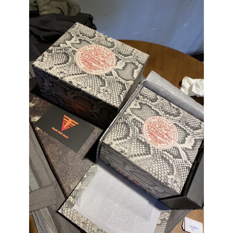 Đồng hồ nam Casio G-shock phiên bản giới hạn MTG-B1000WLP - Kích thước vỏ : 55,8×51,7×14,4mm