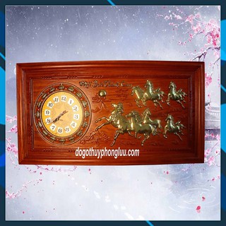 Tranh Đồng hồ treo tường trạm bát mã thành công gỗ hương đỏ nhập dài 81 rộng 41