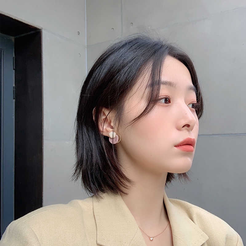 Khuyên tai kiểu dáng hợp thời trang dành cho nữ | BigBuy360 - bigbuy360.vn