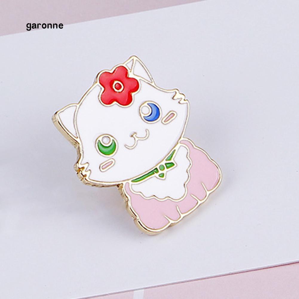 Ghim cài áo hình chú mèo đeo hoa xinh xắn đáng yêu