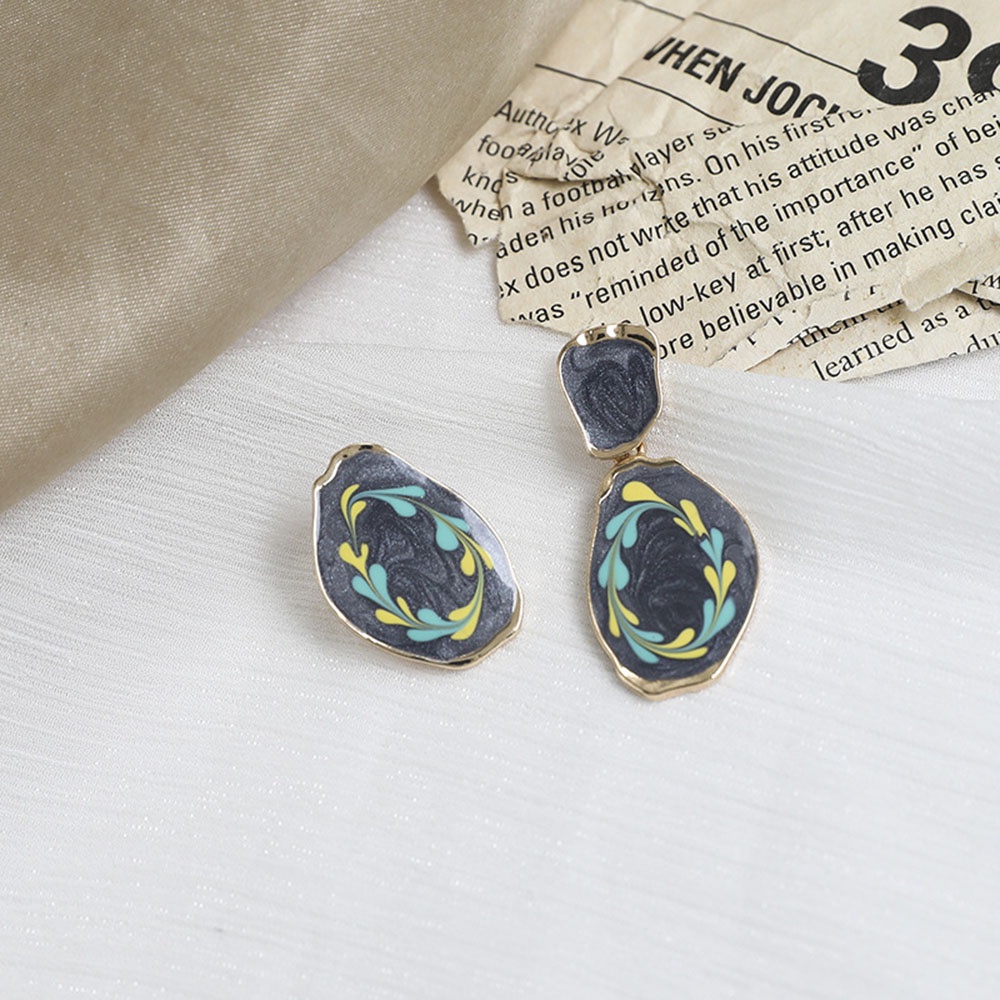 Khuyên Tai Bạc S925 Hình Vòng Hoa Phong Cách Retro Cá Tính