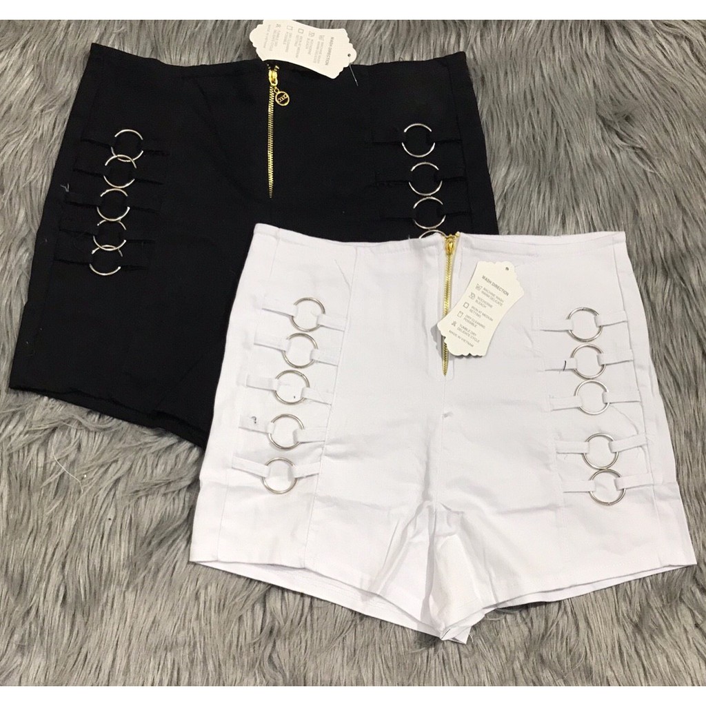 Quần short kaki phối khoen cá tính cool