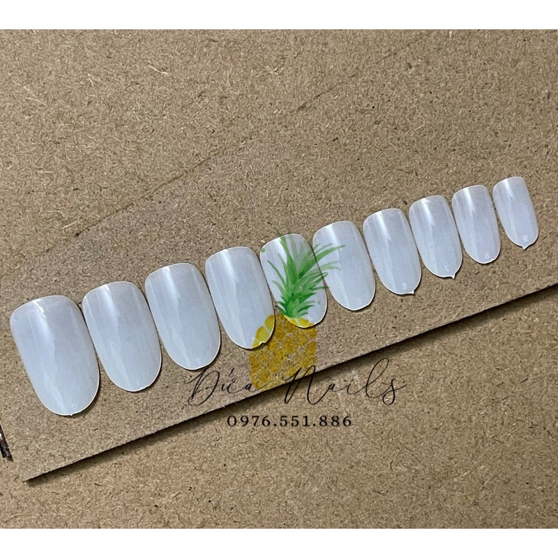 Móng úp tròn phom Hàn