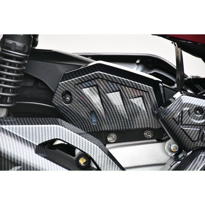 Ốp Nắp Bình Nước Mát AB AirBlade 160-125 2023 Đời Mới Carbon