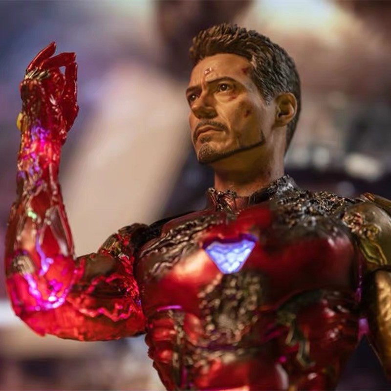 Mô hình Iron Man Mk85 Damage tỉ lệ 1/6 Có LED cao cấp 24cm