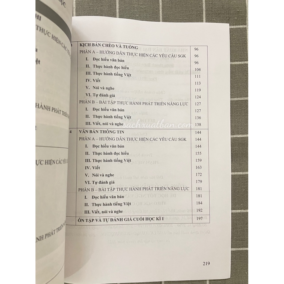 Sách Để học tốt Ngữ văn 10 Tập 1 - Theo SGK bộ Cánh Diều