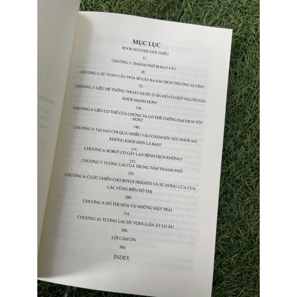 Sách - Sinh Tồn Của Đô Thị - Sống Và Phát Triển Rực Rỡ Trong Thời Kỳ Biệt Lập - Edward Glaeser, David Cutler - Bình Book
