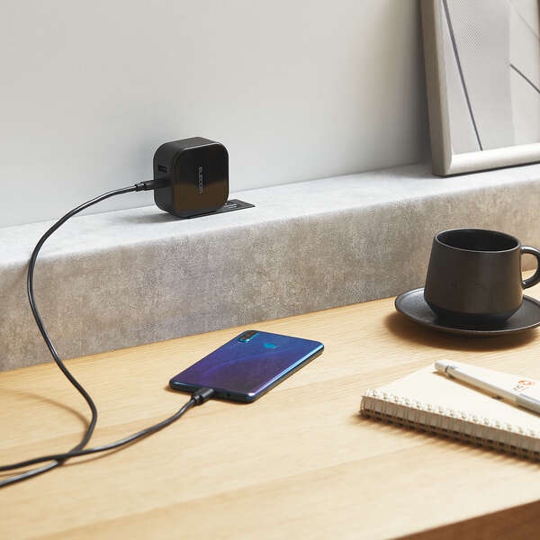 Củ sạc Type-C và USB-A ELECOM MPA-ACCP20 sạc nhanh 20W chính hãng