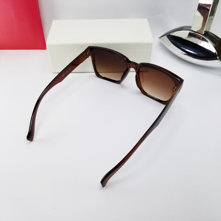 Mắt kính nữ râm mát thời trang màu nâu trà chống nắng 5006TRD, chống tia UV - Kính hiệu full box - Giá sỉ | BigBuy360 - bigbuy360.vn