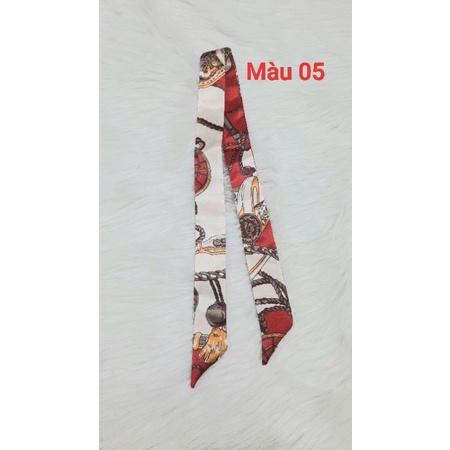 KHĂN LỤA QUẤN TÚI
