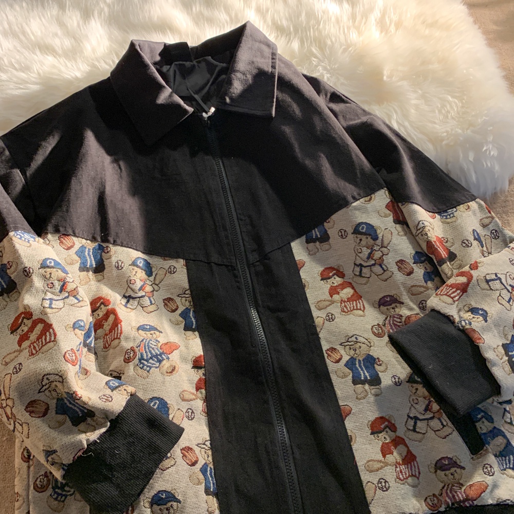 Áo khoác tay dài dáng rộng thêu hình chú gấu kiểu cổ điển đáng yêu | BigBuy360 - bigbuy360.vn